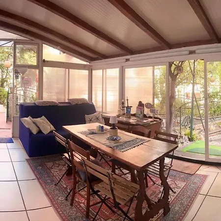 Azzurra Appartement *