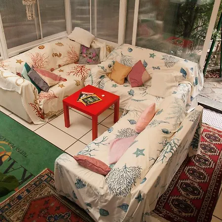 Azzurra Apartment