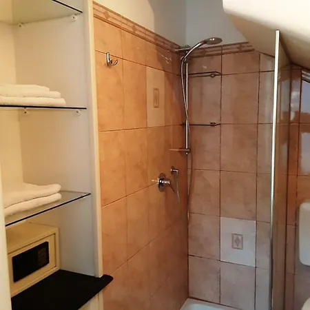 Azzurra Apartment *