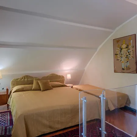 Azzurra Apartment Genoa